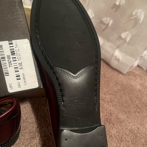 Ladies SZ 8.5 G.H. Bass Weejuns - Picture 6 of 6